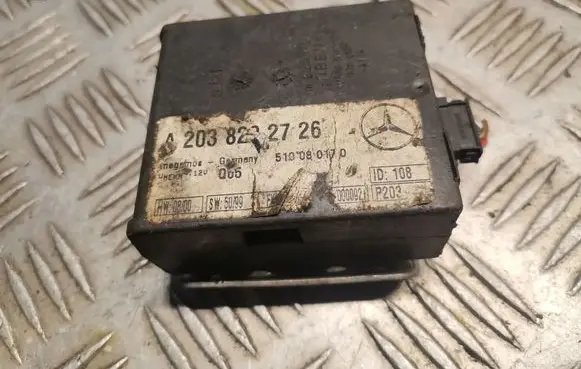 Mercedes-Benz C W203 Alarm control unit/module 2038202726