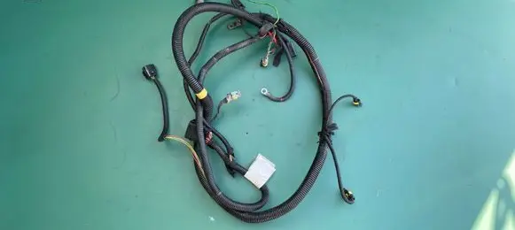 Iveco Daily 35 - 40.10 Wires (generator/alternator) 504082428