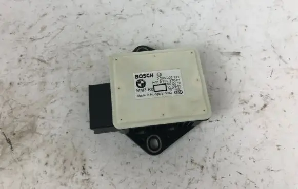 BMW X6 E71 ESP acceleration yaw rate sensor 6782370 0265005711 6016251