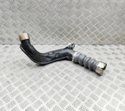 BMW X2 U10 Intercooler hose/pipe 8489557