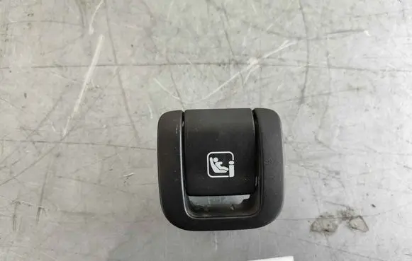 Volvo S90, V90 ISOFIX Bracket 39841463