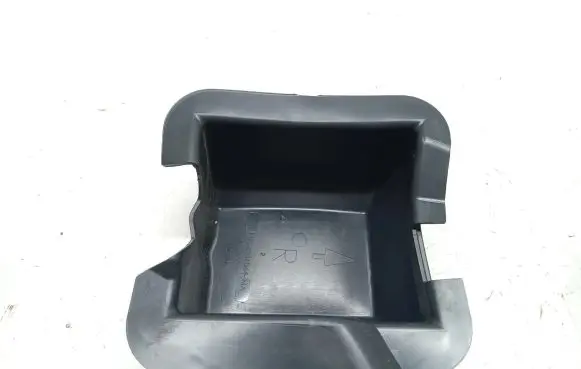 Ford Mustang V Trunk/boot storage box wall 7R33-6331064MA