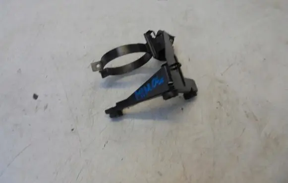 Mini One - Cooper R50 - 53 Radiator mount bracket 7388097