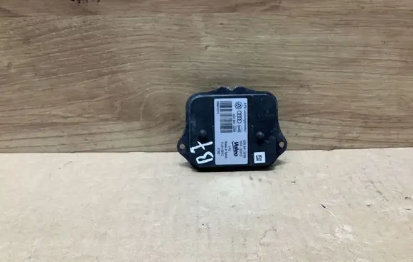 Volkswagen PASSAT B7 Headlight ballast module Xenon 3D0941329B