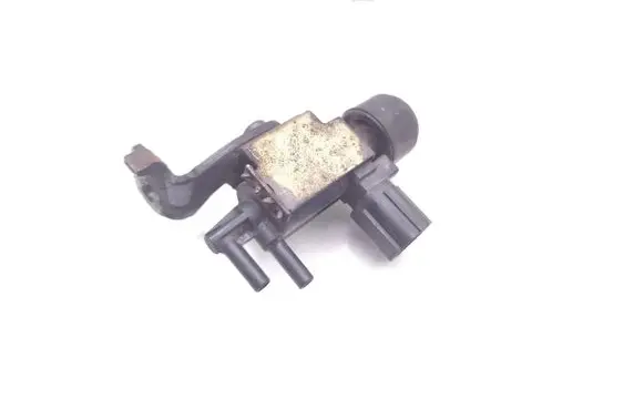 Honda Accord Vacuum valve 