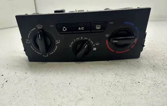Peugeot 207 Climate control unit N102080F 69910004