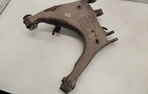 Rear upper control arm/wishbone