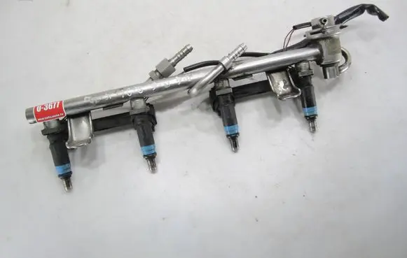 Fuel injector