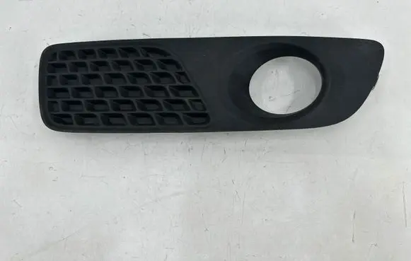 Volvo V70 Front fog light trim/grill 30678640