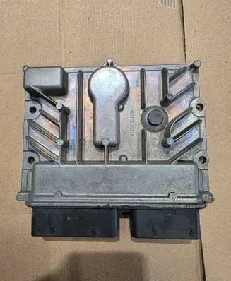 Opel Astra J Engine control unit/module 55591495 55579719