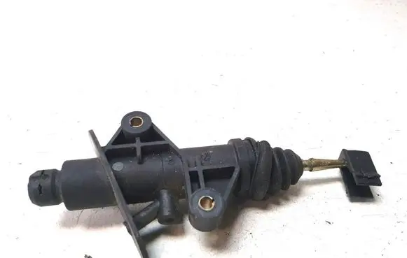 Ford Galaxy Clutch slave cylinder 