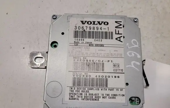 Volvo V50 Aerial antenna amplifier 306798941 43020196