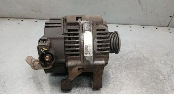 Peugeot 206 CC Generator/alternator 9638275580