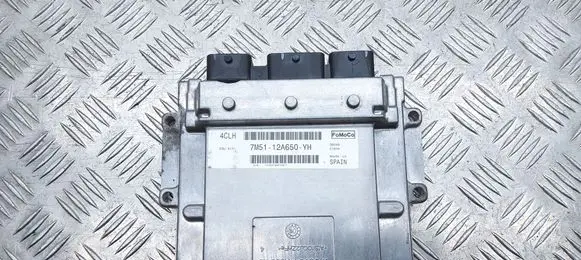 Ford C-MAX I Gearbox control unit/module 7M5112A650YH