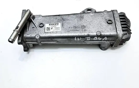 Volvo V40 EGR valve cooler 31325030 1403700198