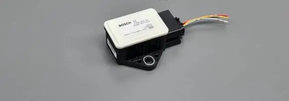 Honda CR-V ESP acceleration yaw rate sensor 0265005747 39960SYY003