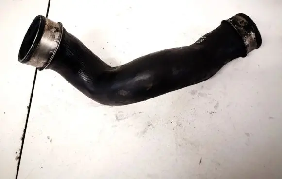 Mercedes-Benz C W203 Intercooler hose/pipe a2035281582