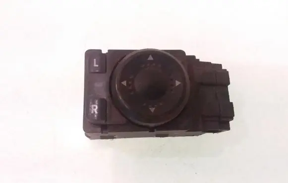 Volkswagen PASSAT B5 Wing mirror switch 3B1959565B