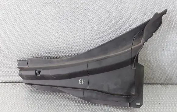 Honda CR-V Wiper trim