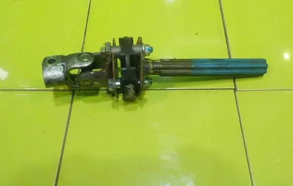 SsangYong Rodius Steering wheel axle set 