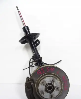 Nissan Qashqai Front wheel hub spindle knuckle