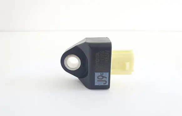 Toyota RAV 4 (XA50) Airbag deployment crash/impact sensor 8983147050
