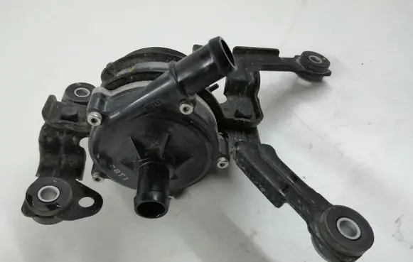 Hyundai Kona I Electric auxiliary coolant/water pump 375W5K4000