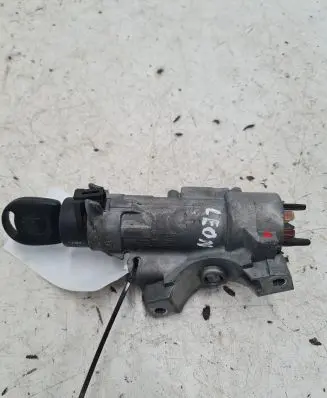 Seat Leon (1M) Ignition lock 4B0905851C
