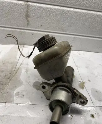 Opel Vectra B Master brake cylinder 5676