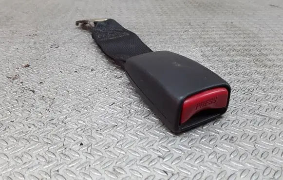 Toyota Corolla E120 E130 Rear seatbelt buckle
