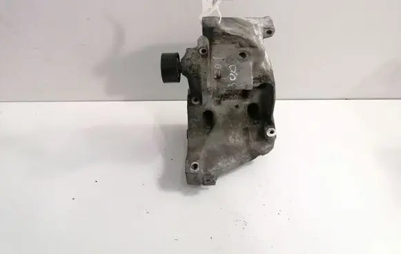 BMW 7 F01 F02 F03 F04 Generator/alternator bracket 7802639