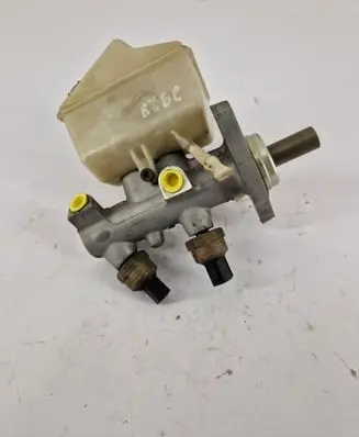 Volvo XC90 Master brake cylinder 8646009
