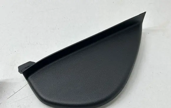 Dodge Durango III Dashboard side end trim 1GG64DX9AF 1GG64DX9A P01462080BLR