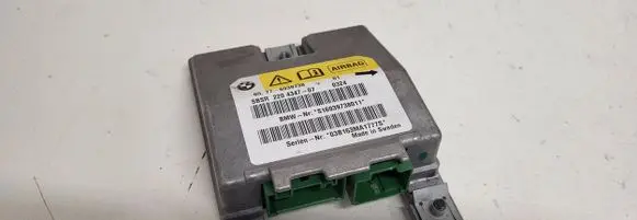 BMW 5 E60 E61 Airbag control unit/module 6939738 220434707 S16939738011