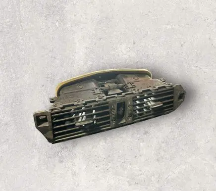 BMW 5 E60 E61 Dash center air vent grill 6910734 141218 7009275