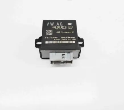 Audi Q7 4L Light module LCM 8X0907357B 01017830AD