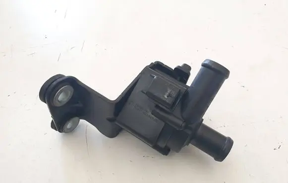 Ford Kuga II Electric auxiliary coolant/water pump DS7G8C419CB 704299010 18T2900800