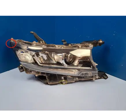 Toyota Land Cruiser (J150) Headlight/headlamp 8114560N20