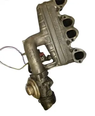 Volkswagen Golf IV Intake manifold 038129713J
