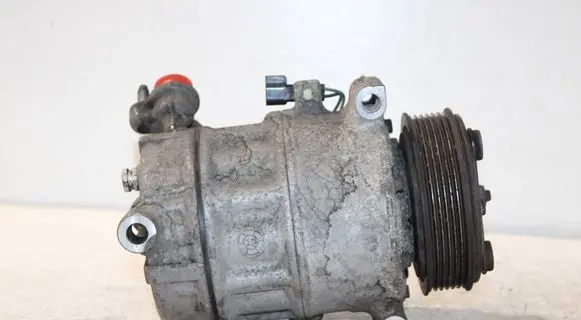 Volvo V60 Air conditioning (A/C) compressor (pump) 31291929 P31291929