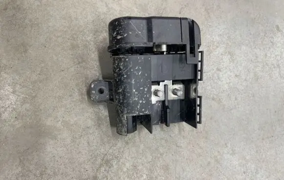 Audi A3 S3 8P Battery relay fuse 1K0937517