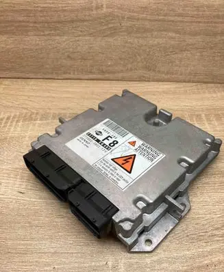 Nissan X-Trail T30 Engine control unit/module ECU 23710EQ405 2758003802