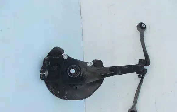 Audi A5 8T 8F Front wheel hub spindle knuckle 8K0413R