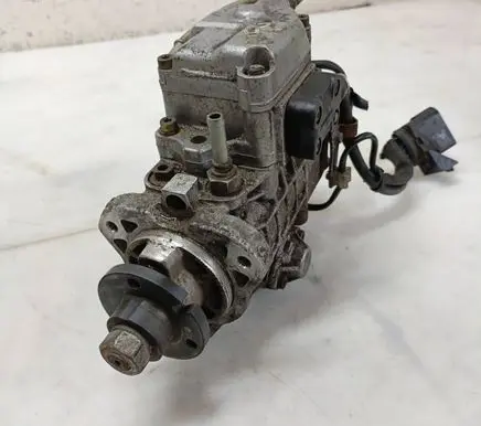 Volkswagen Golf IV Fuel injection high pressure pump 0460404977 0299833611B