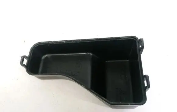 Toyota Avensis T250 Fuse box cover