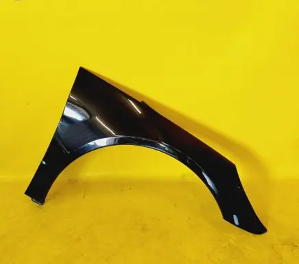 Mercedes-Benz R W251 Fender