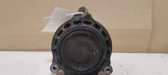 BMW 1 F20 F21 Engine mount bracket 678765803
