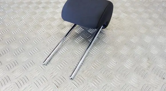 Nissan Juke II F16 Rear seat headrest 