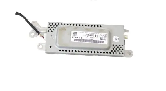 Lexus RX 330 - 350 - 400H Other devices 107975500D