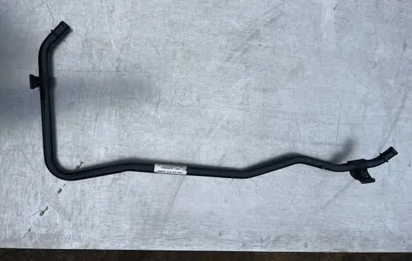 Mercedes-Benz Sprinter W906 Engine coolant pipe/hose A9068320215 0101020